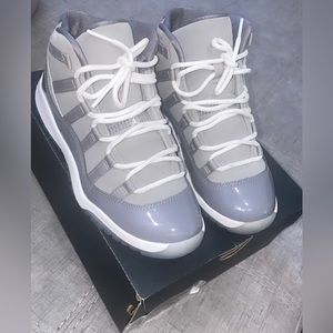 Jordan 11 Retro (PS) size 2.5 in good condition barely used